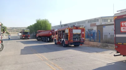 Ankara’da boya fabrikasındaki yangın kontrol altına alındı