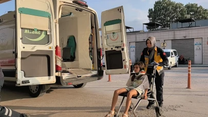 Bursa'da iki otomobil çarpıştı: 1'i ağır 4 yaralı