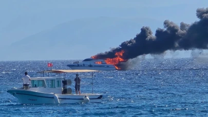 İzmir'de Dalyan Marina’da yat yangını