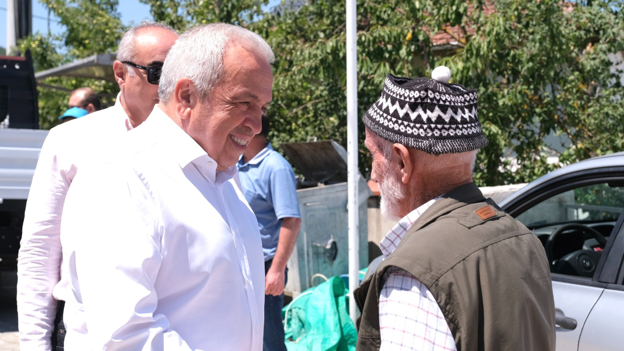 Başkan Özdemir vatandaşlarla aynı sofrada buluştu