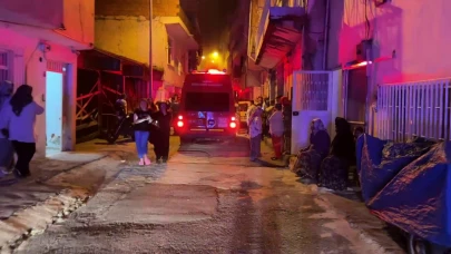 Samsun'da 3 katlı binada yangın: 3 kişi dumandan etkilendi