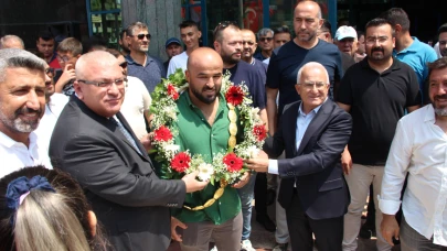 Kırkpınar Başpehlivanı Orhan Okulu baba ocağında coşku ile karşılandı