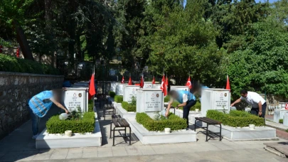 Bursa Denetimli Serbestlik'ten şehit ve gazilere vefa ziyareti