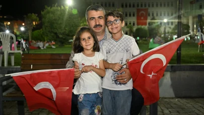 Başkan Yılmaz: "Bayrağımıza sahip çıkmak en kutlu görevimizdir"
