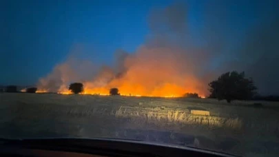 Çanakkale’de tarla yangınına müdahale