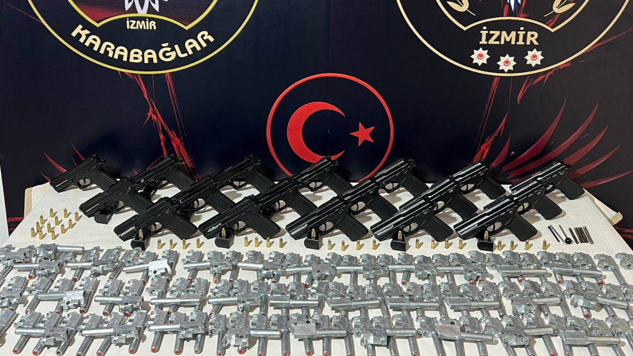 İzmir'de silah ticareti operasyonu