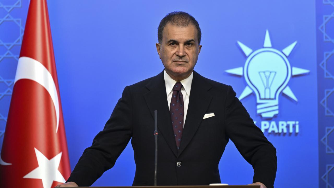 Ömer Çelik: Milletimizin imanı ve cesareti bir kere daha tarih yazdı