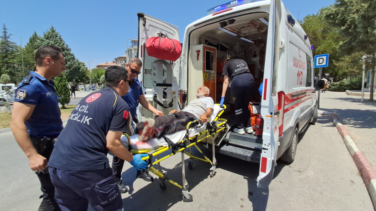 Karaman'da bıçaklı kavga: 1 yaralı