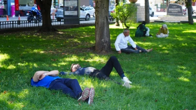 Samsun’da sıcaklık 33 dereceyi, nem yüzde 90'ı aştı