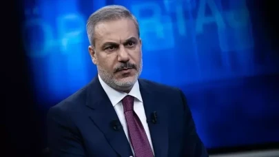 Hakan Fidan: "İsrail'in saldırıları barışa darbe vuruyor"