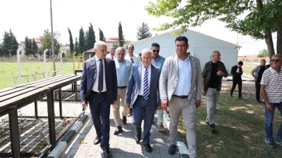 Büyükşehir Mustafakemalpaşa İlçe Stadı’nı sil baştan yeniledi