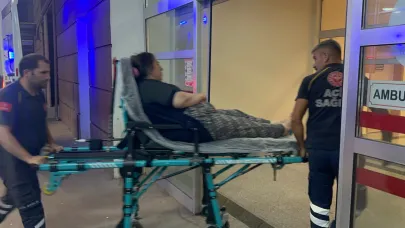Direksiyon hakimiyetini kaybetti: Bariyerlere çarptı