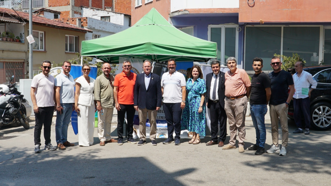 RUMELİSİAD'dan anlamlı gelenek