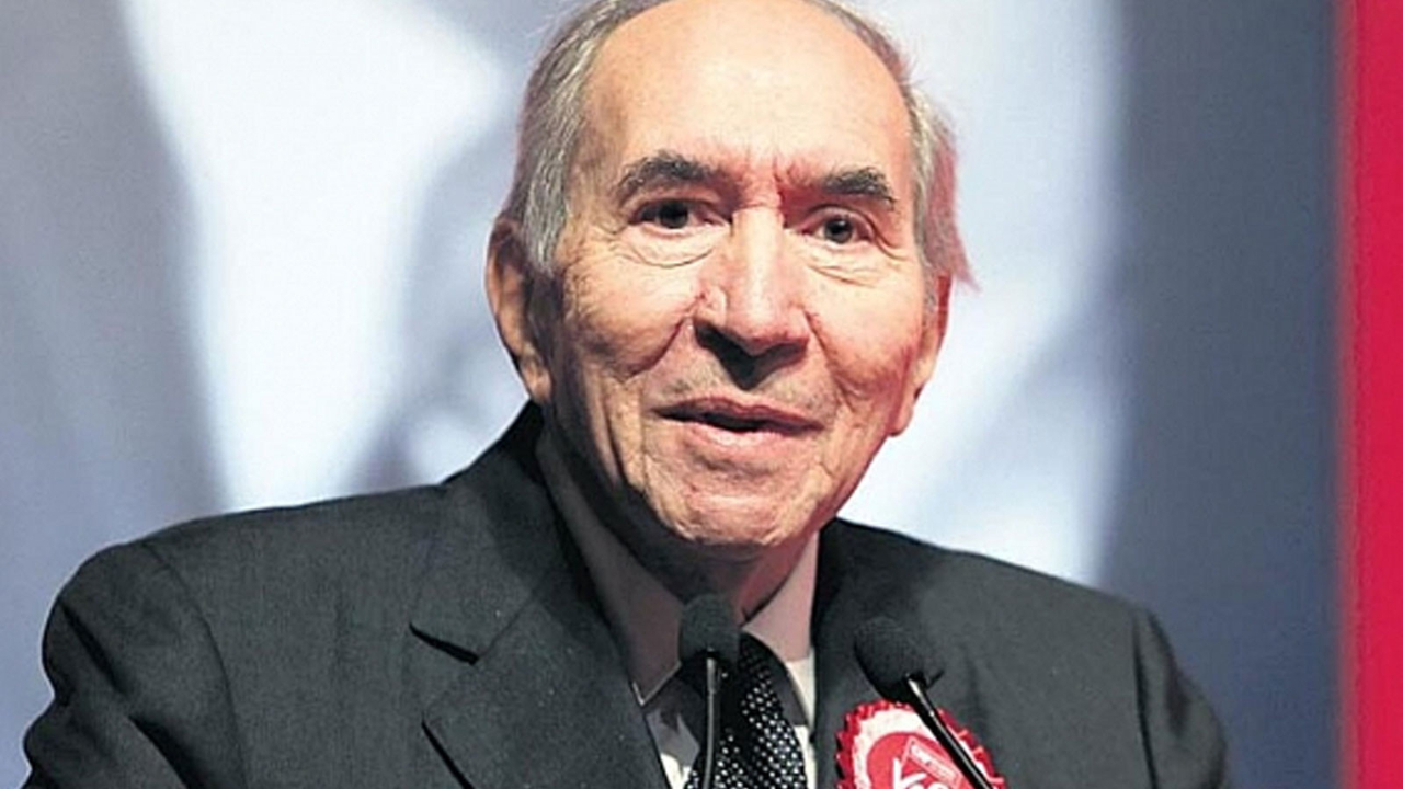 Altan Öymen yaşamını yitirdi