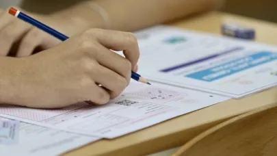 Bursa’dan YKS'de 3 Türkiye birincisi çıktı
