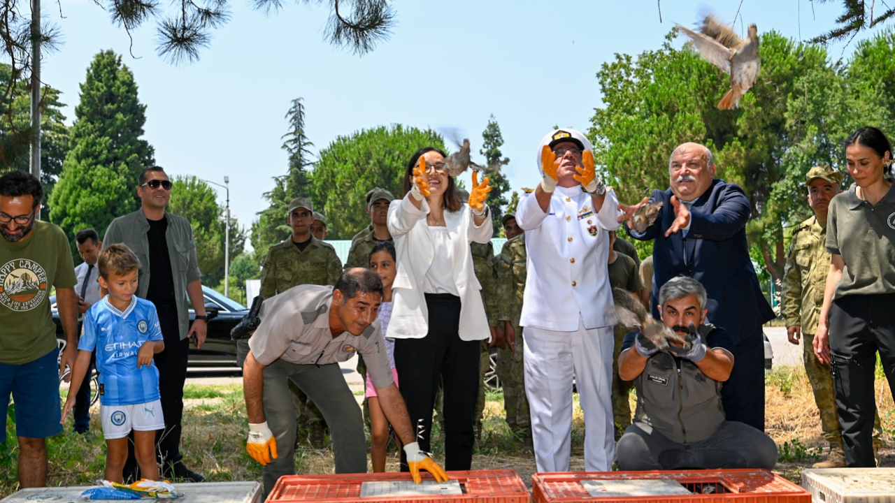 Yalova'da 300 keklik doğaya salındı