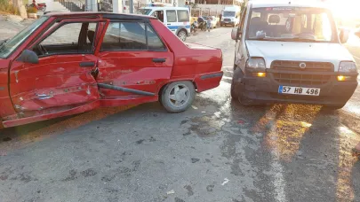 Türkeli'de trafik kazası