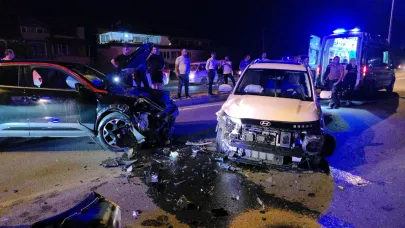 Düzce'de iki cip çarpıştı: 5 yaralı
