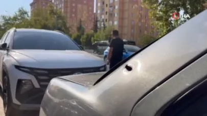 Rastgele ateş açtı! Kurşunlar otomobillere isabet etti