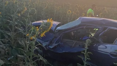 Susurluk’ta otomobil yoldan çıktı: 3 yaralı
