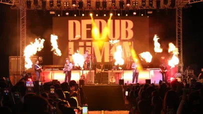 İnegöl'de Dedublüman konseriyle heyecan zirve yaptı