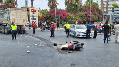 Tarsus'ta kamyon ile motosiklet çarpıştı! 1 ölü