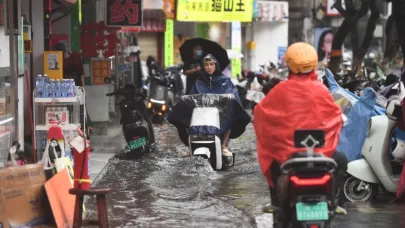 Wipha Tayfunu, Hong Kong’u ve Çin’i vurdu