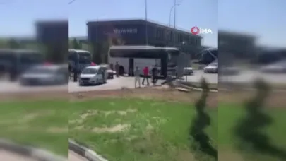 Kütahya'da işçi servisi tankerle çarpıştı: 35 yaralı