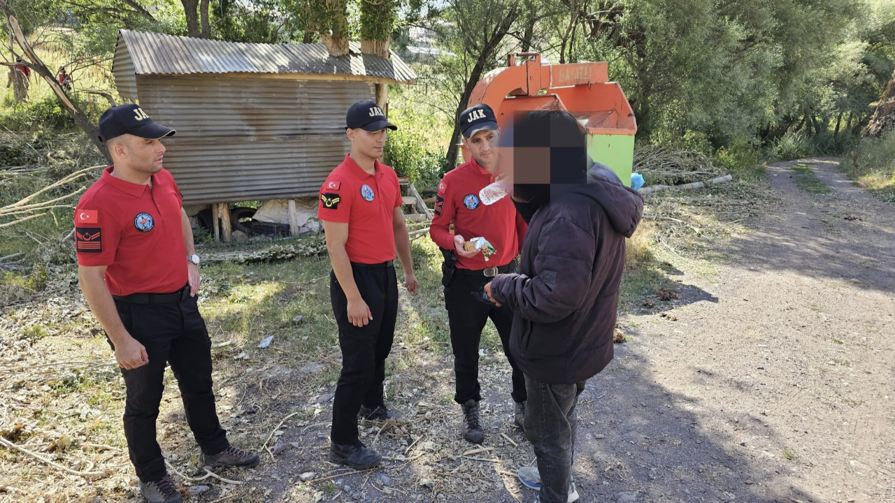 Kayıp kişi jandarma tarafından bulundu