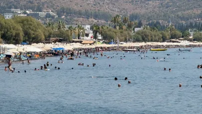 Serinlemek isteyen turistler sahile akın etti