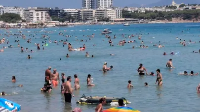 Didim’de sıcaklıklar arttı, Altınkum doldu taştı