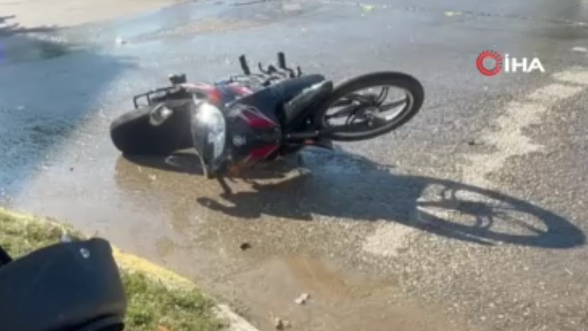 Otomobil ile motosiklet çarpıştı: 2 yaralı
