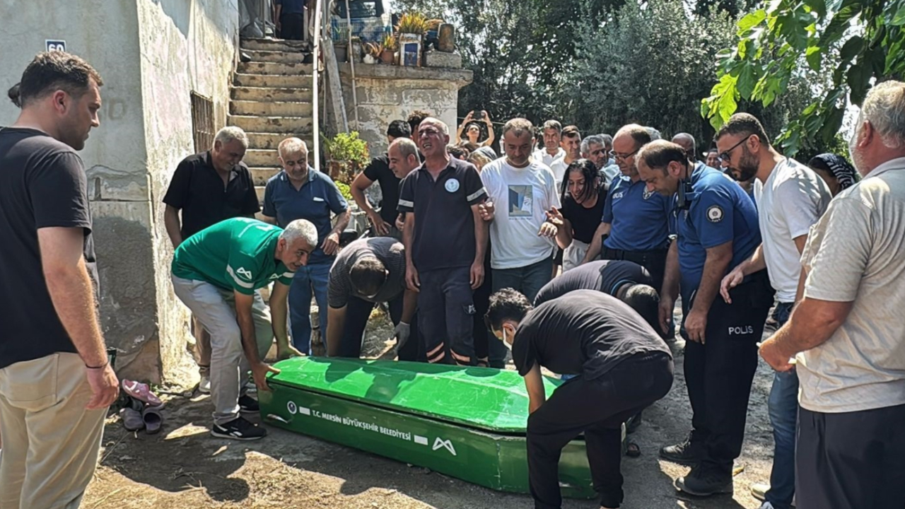 Yangında 2 çocuk annesi yaşamını yitirdi