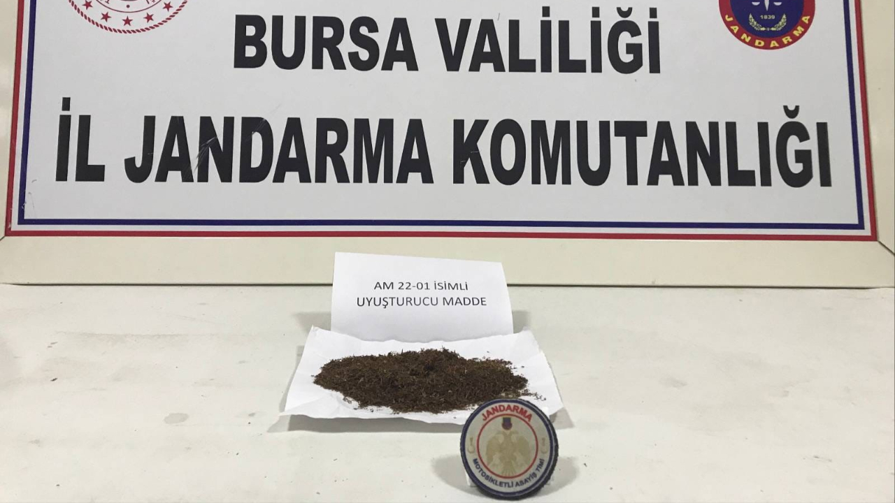 Bursa'da uyuşturucu taciri kovalamacayla yakalandı