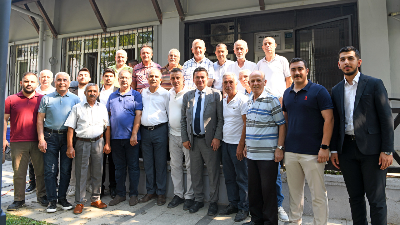 Başkan Aydın'dan Zafer Mahallesi sakinlerine ziyaret