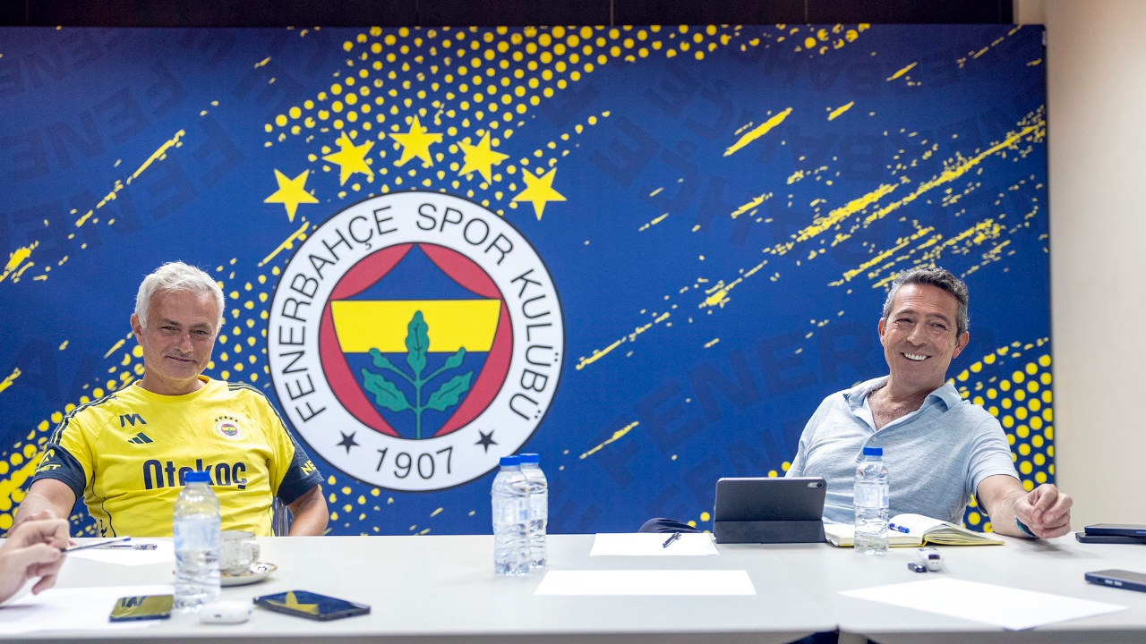 Fenerbahçe'de transfer stratejisi Portekiz'de belirlendi