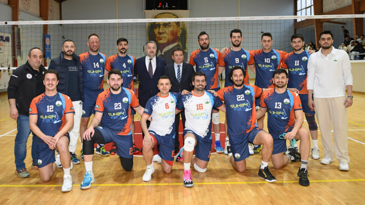 Osmangazi Belediyespor Voleybol Takımı 1. Lige çıktı
