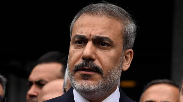 Dışişleri Bakanı Fidan Azerbaycanlı mevkidaşı ile görüştü