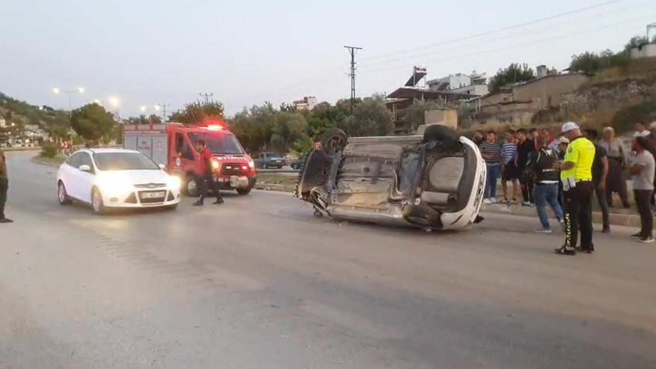 Mersin'de otomobil takla attı: 1 yaralı