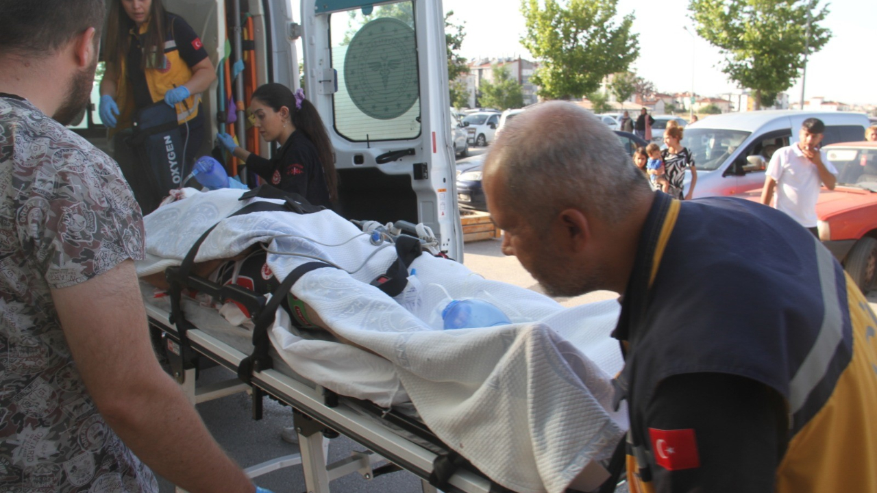Beyşehir’de otomobil bisiklete çarptı
