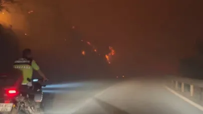 Bursa'da alev kapanından kaçış anı! Jandarma ve basın mensupları mahsur kaldı