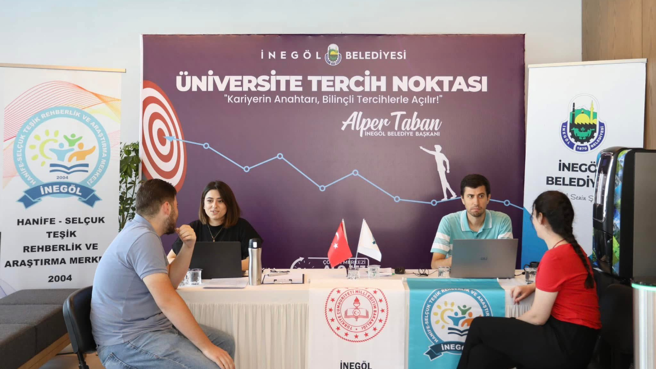 İnegöl Belediyesi'nden üniversite adaylarına tercih desteği