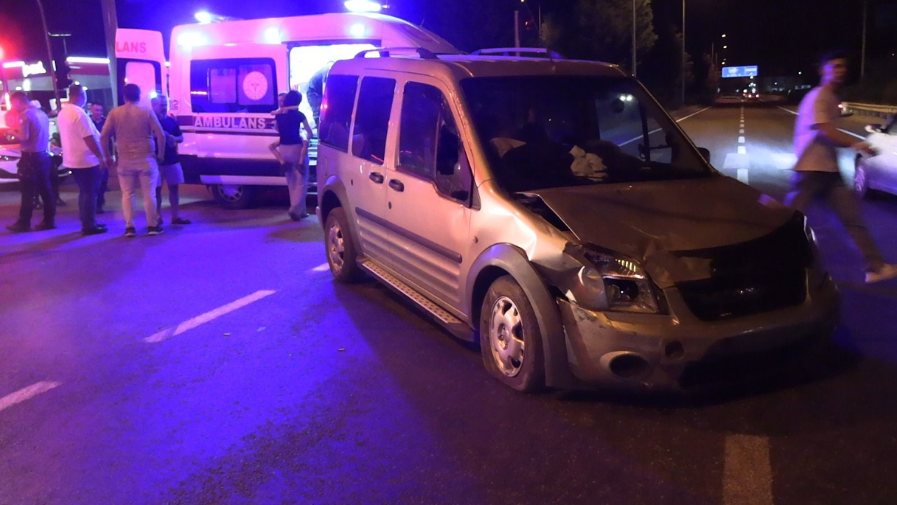 Kütahya'da trafik kazası: 3 yaralı