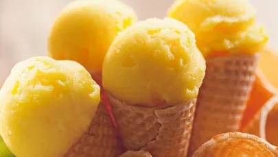 Ferahlığın en tatlı hali: İşte ev yapımı limonlu dondurma tarifi