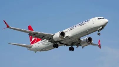 THY uçağında korku dolu anlar! Yolcular tahliye edildi