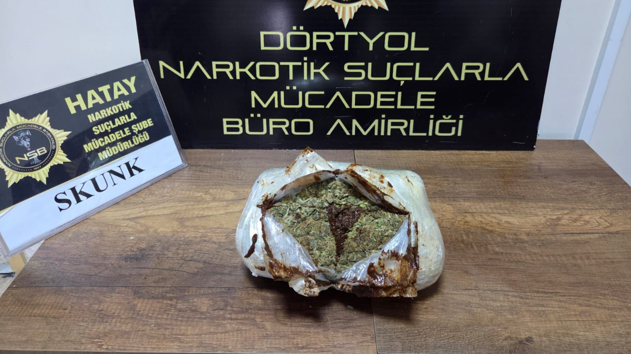 Otobüsteki yastıktan uyuşturucu çıktı