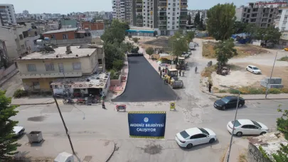 Akdeniz'de asfalt çalışmaları sürüyor
