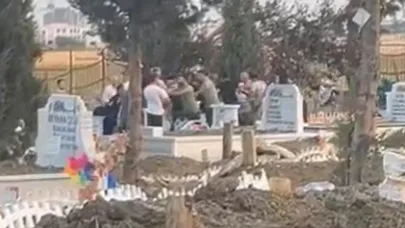 Mezarlıkta başlayan tartışma kavgaya dönüştü