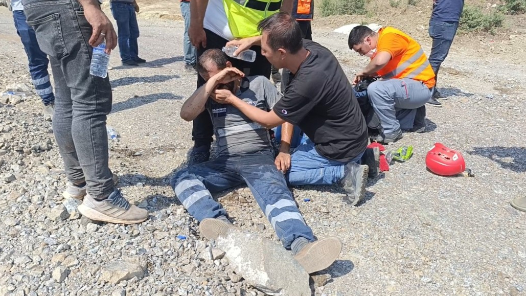 Belediye işçisi baygınlık geçirdi, ayıldığında hayvanlar için gözyaşı döktü