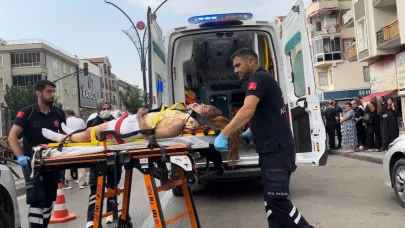 Bursa'da feci kaza! Önce yayaya ardından otomobile çarptı